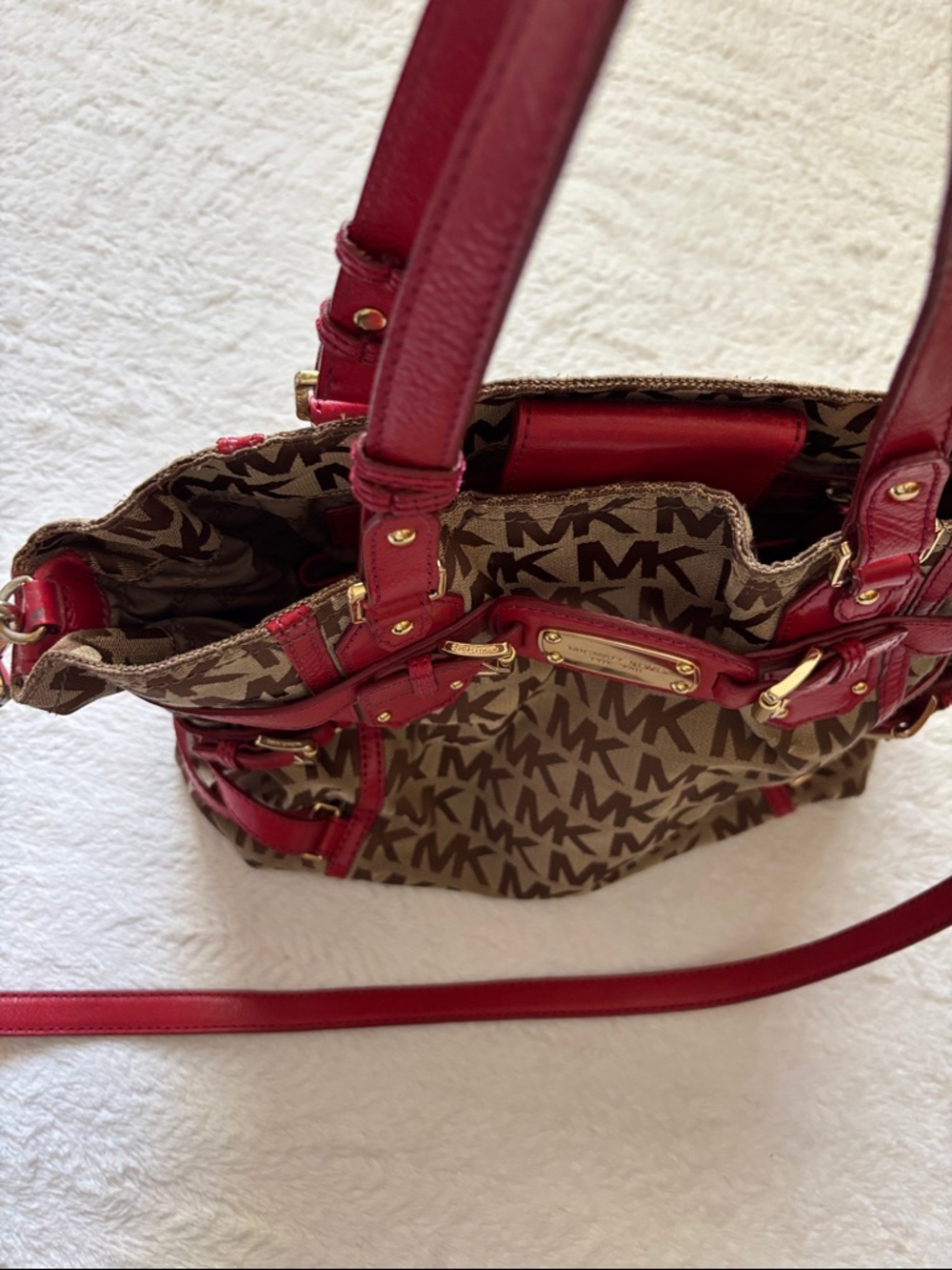 Michael Kors Red Trim Signature MK Shoulder Bag With Handles - Picture 12 of 15